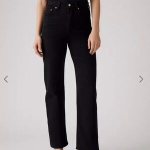 Levi’s Ribcage Straight Ankle Black Jeans